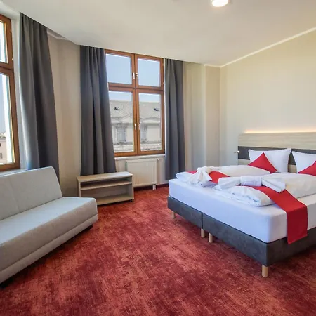 Lengenfelder Hof 3*