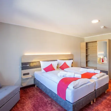 فندق Lengenfelder Hof 3*